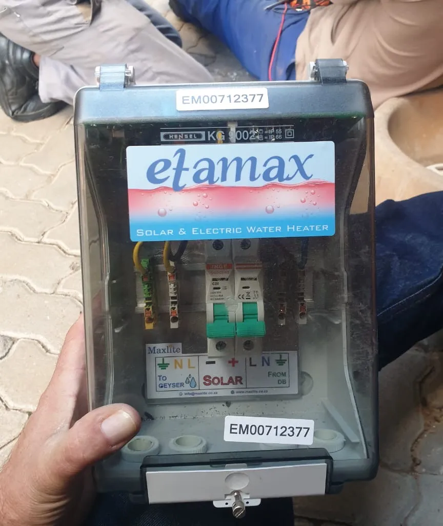 Etamax solar control box label